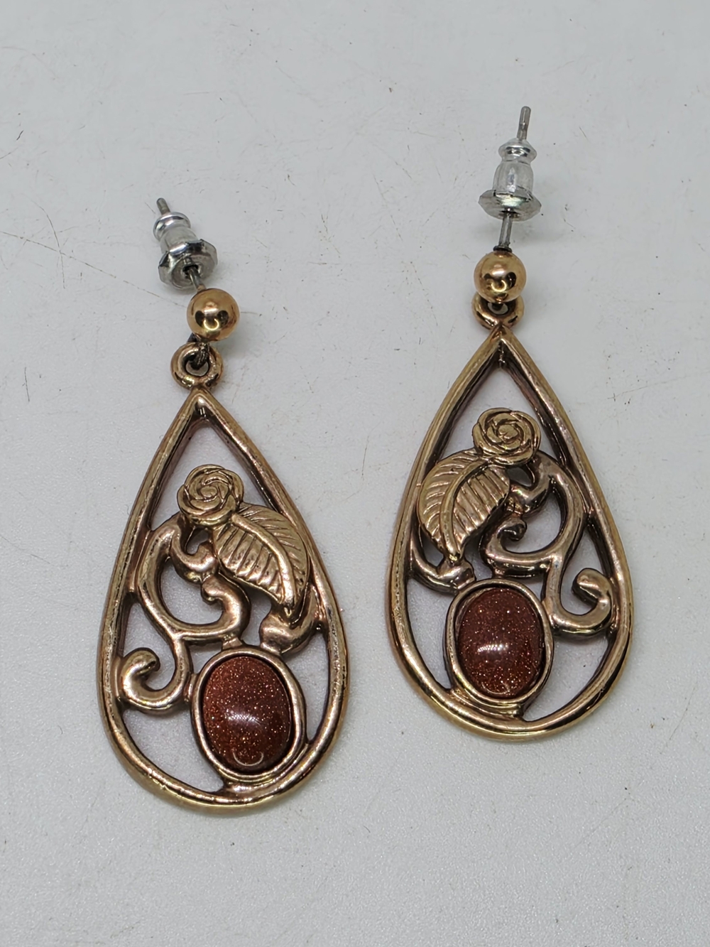 Vintage Gold Plated Floral Rose Swirl Goldstone Cabochon Drop Dangle Earrings